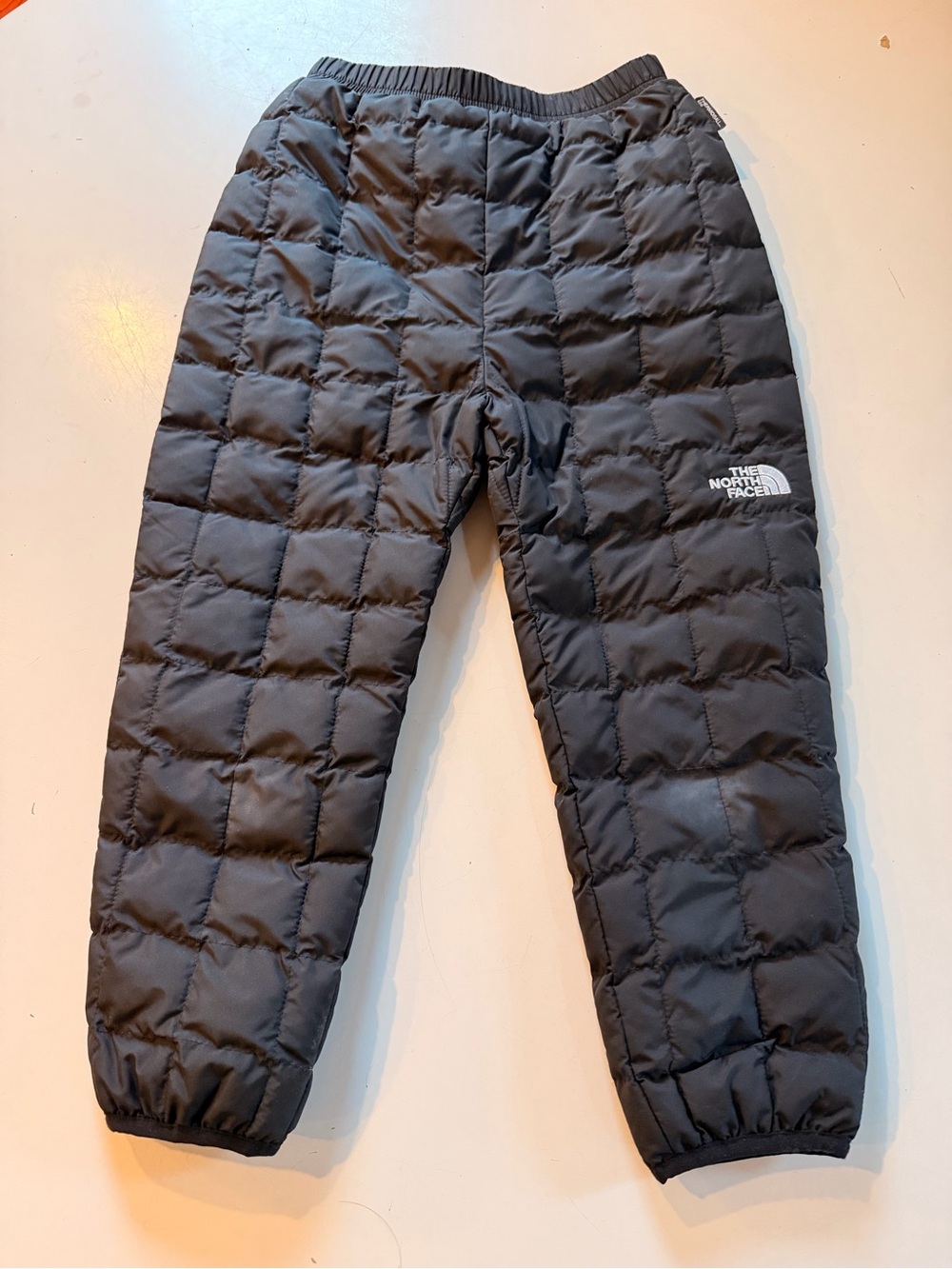 The North Face Kids Black Thermoball Insulated Joggers, sz 5